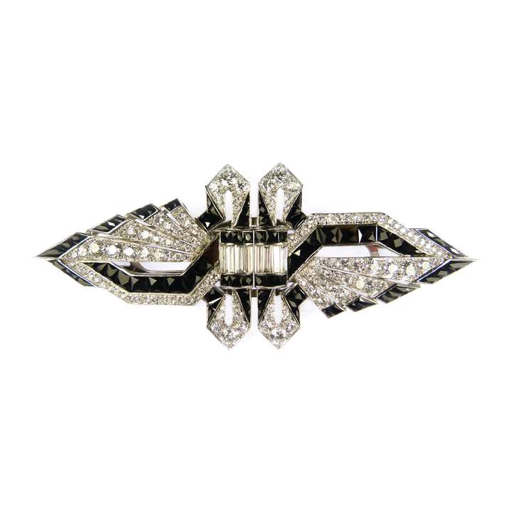 Art Deco diamond and onyx double clip brooch, c.1930, of shaped lozenge outline,